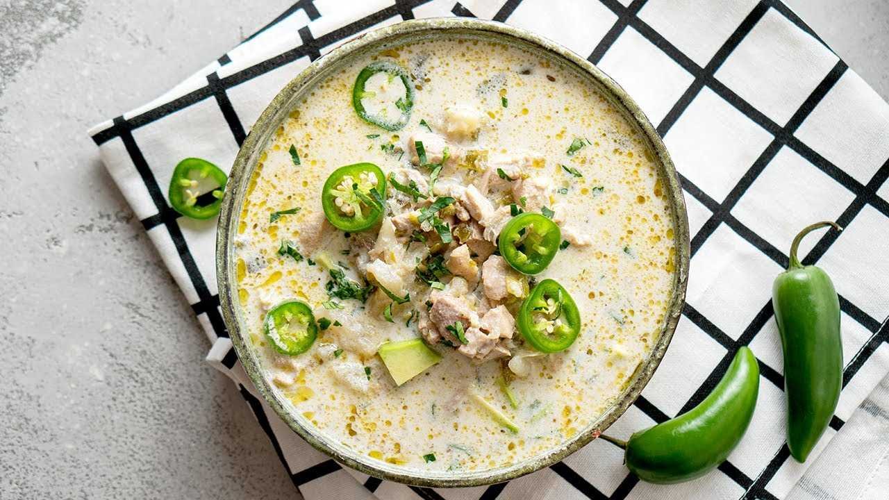 Low Carb Chicken Chili - Keto recipes